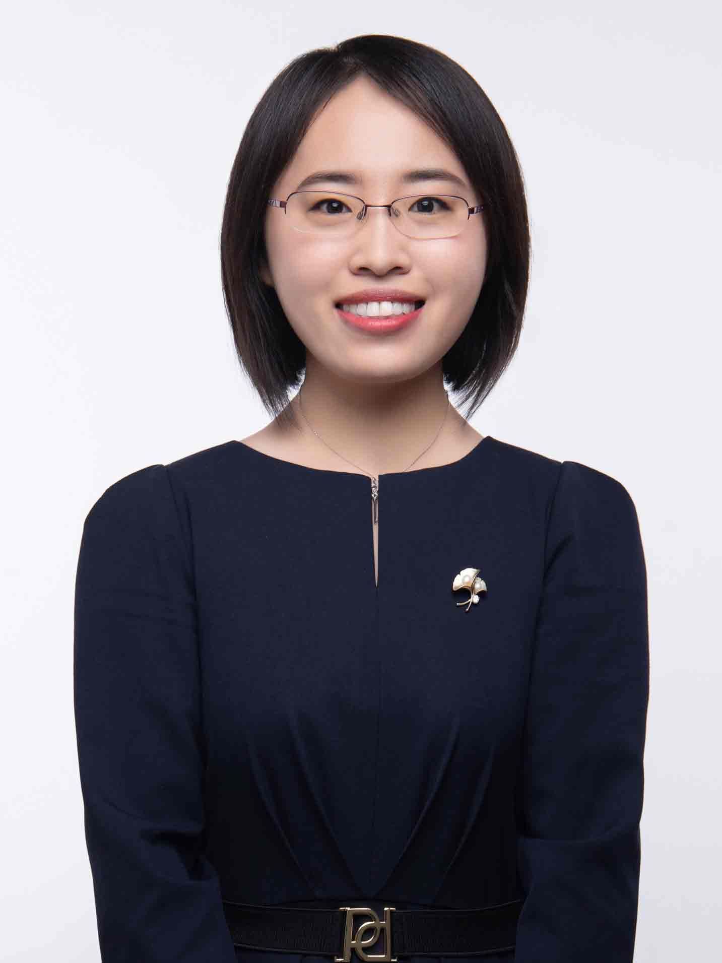 三聚陽(yáng)光知識(shí)產(chǎn)權(quán)集團(tuán)易聚律所管理合伙人 | 律師 | 專(zhuān)利代理師 | 顧問(wèn)——周美華——